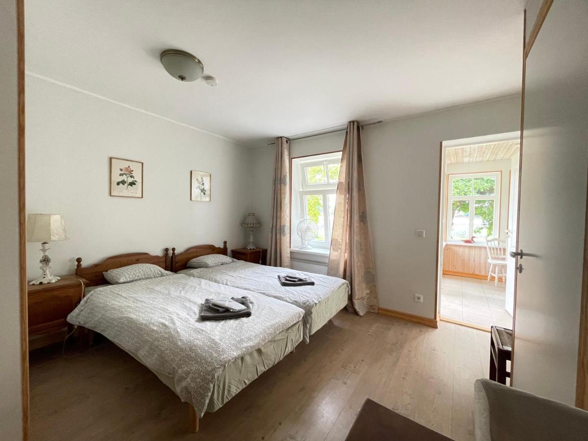 Haapsalu Guesthouse Luaran gambar